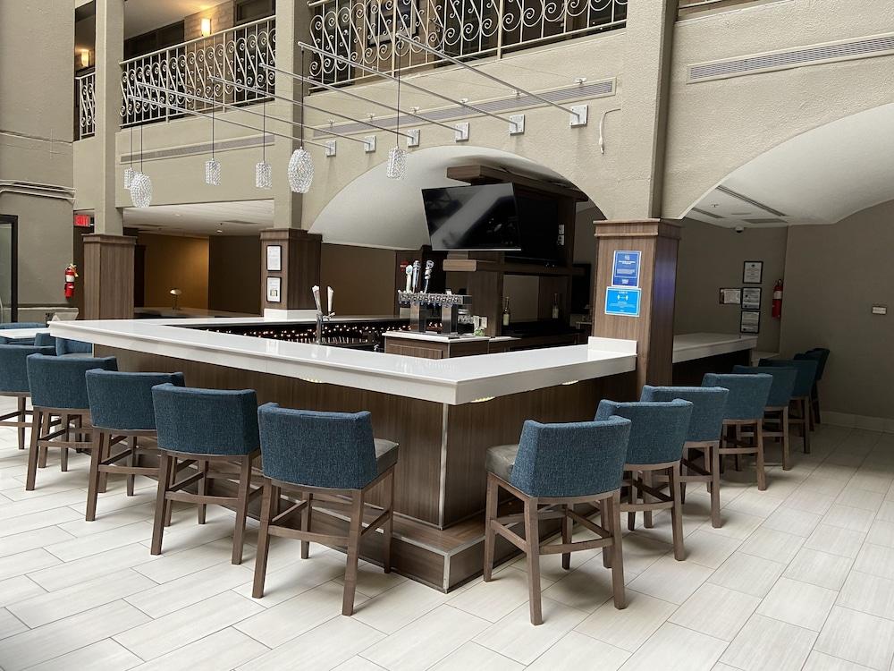 Embassy Suites By Hilton Chicago Schaumburg Woodfield Eksteriør bilde