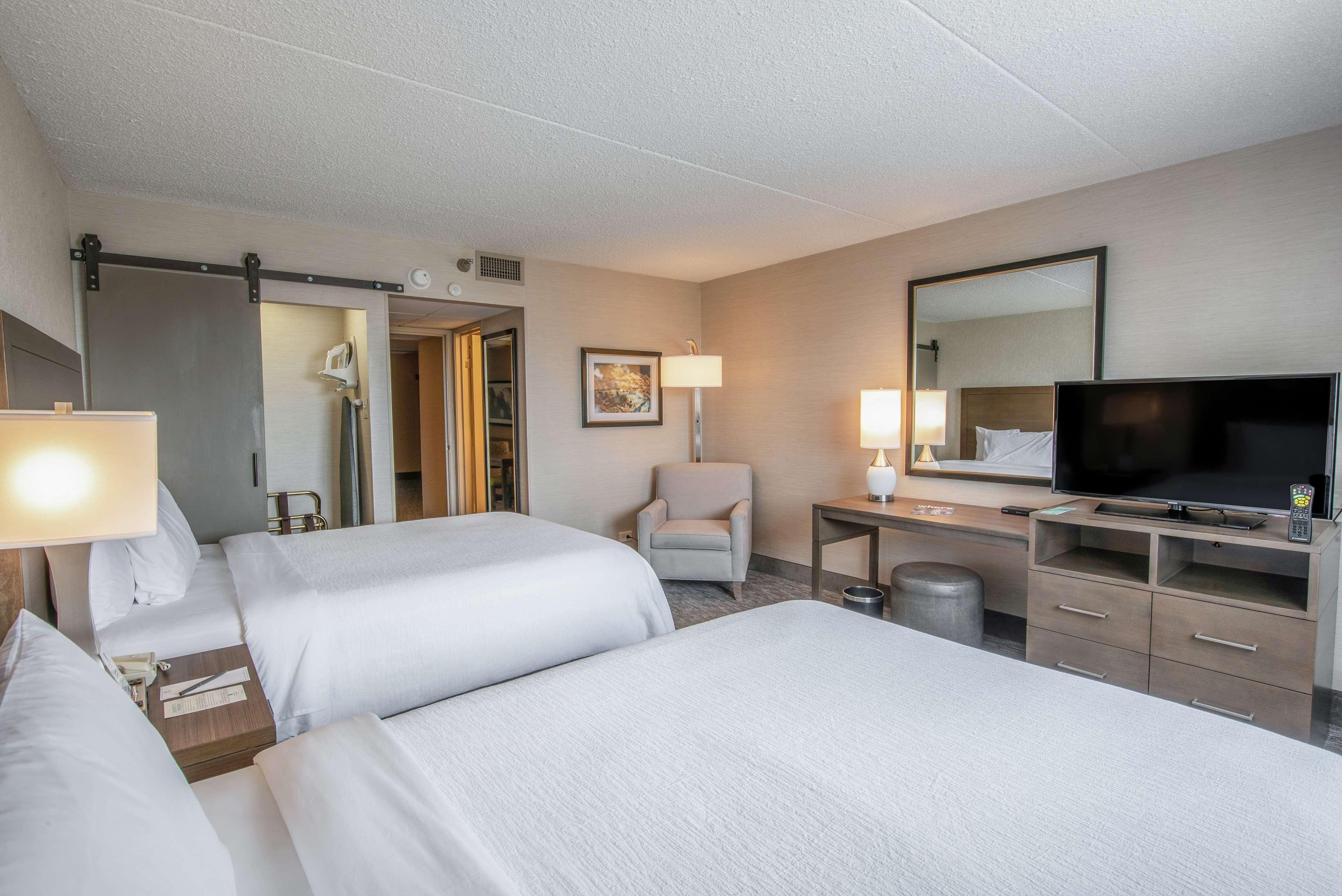 Embassy Suites By Hilton Chicago Schaumburg Woodfield Eksteriør bilde