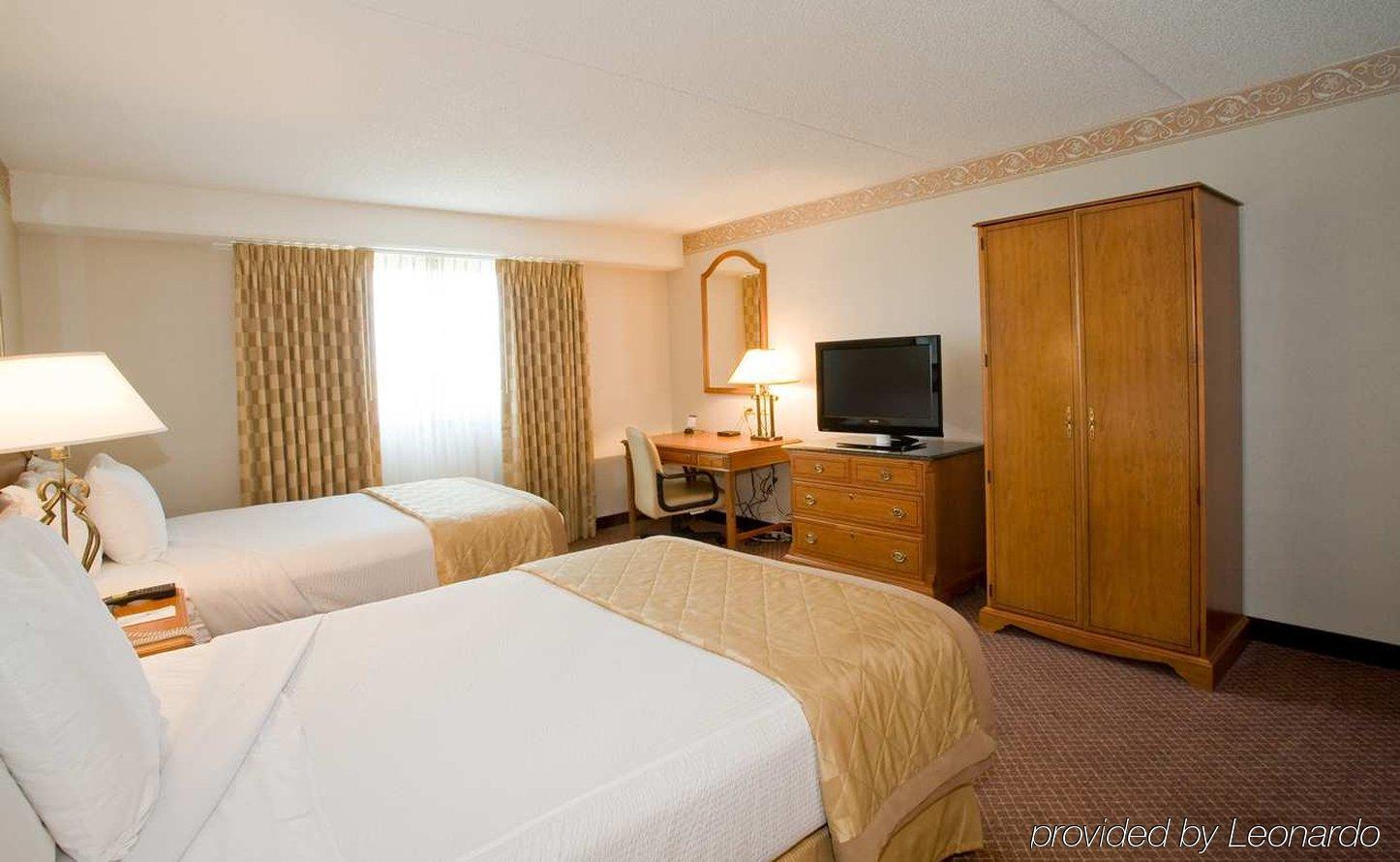 Embassy Suites By Hilton Chicago Schaumburg Woodfield Rom bilde