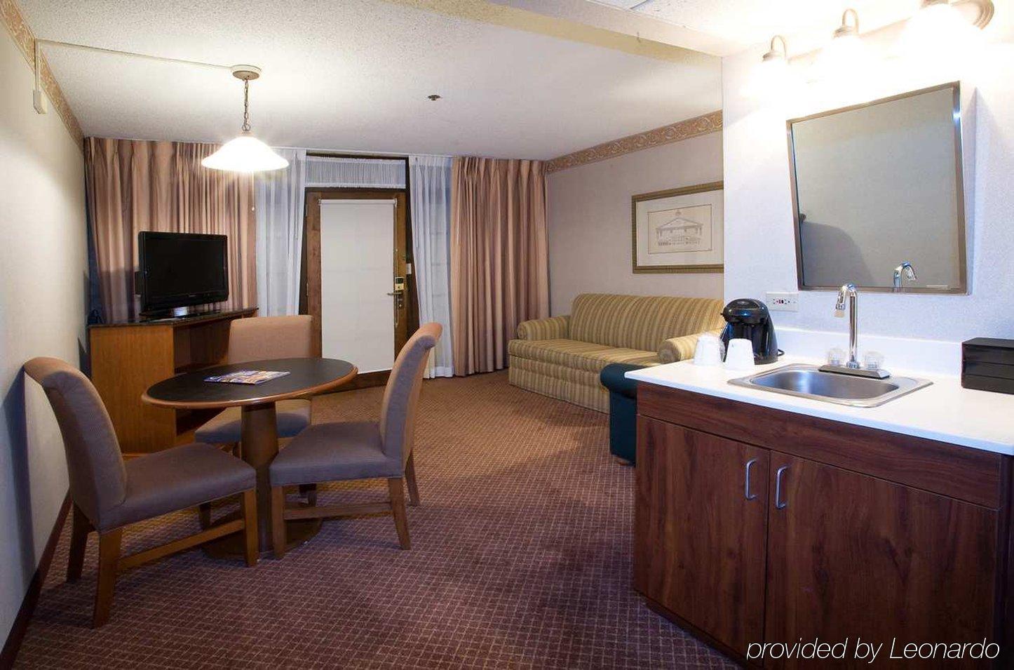 Embassy Suites By Hilton Chicago Schaumburg Woodfield Rom bilde