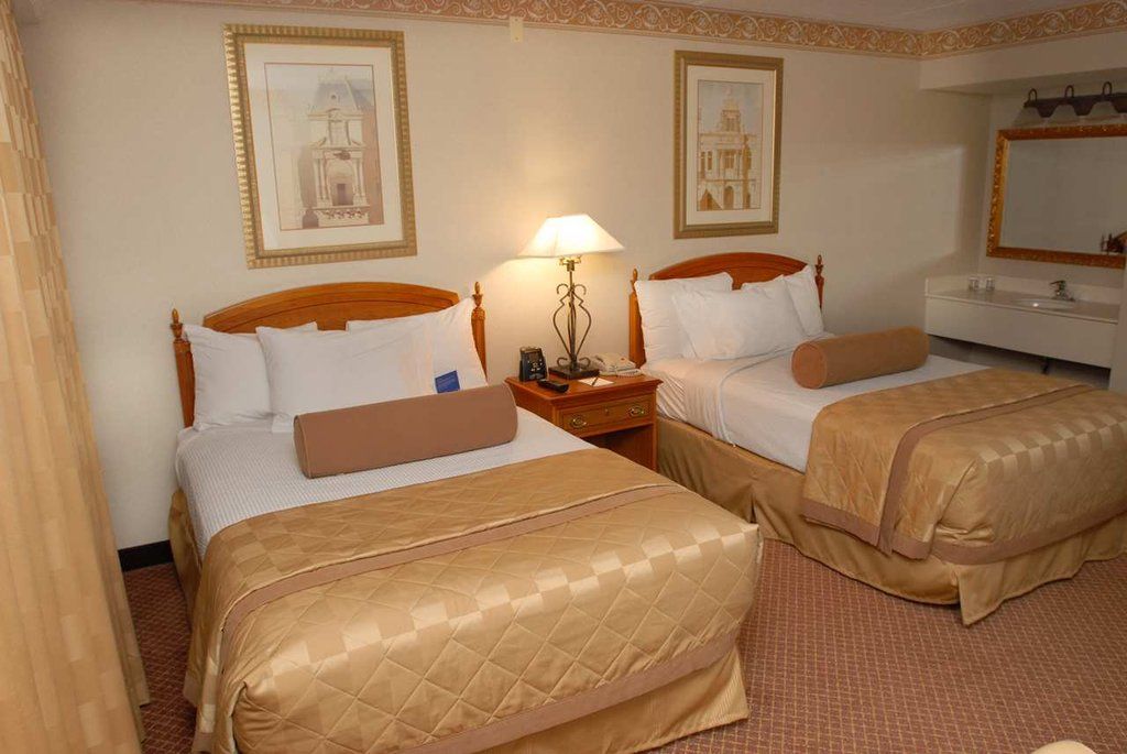 Embassy Suites By Hilton Chicago Schaumburg Woodfield Eksteriør bilde